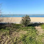 Comfort Near The Sea Διαμέρισμα *
