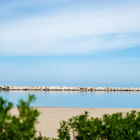 Comfort Near The Sea Διαμέρισμα *